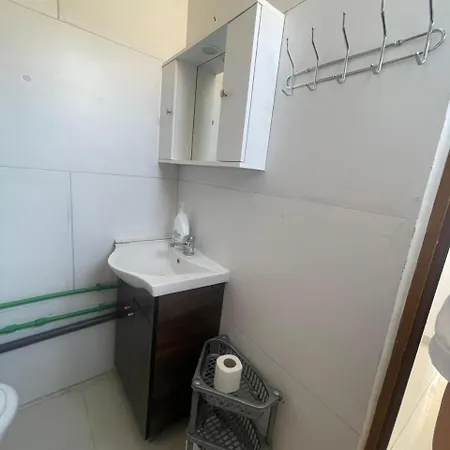 Ama Apartment *